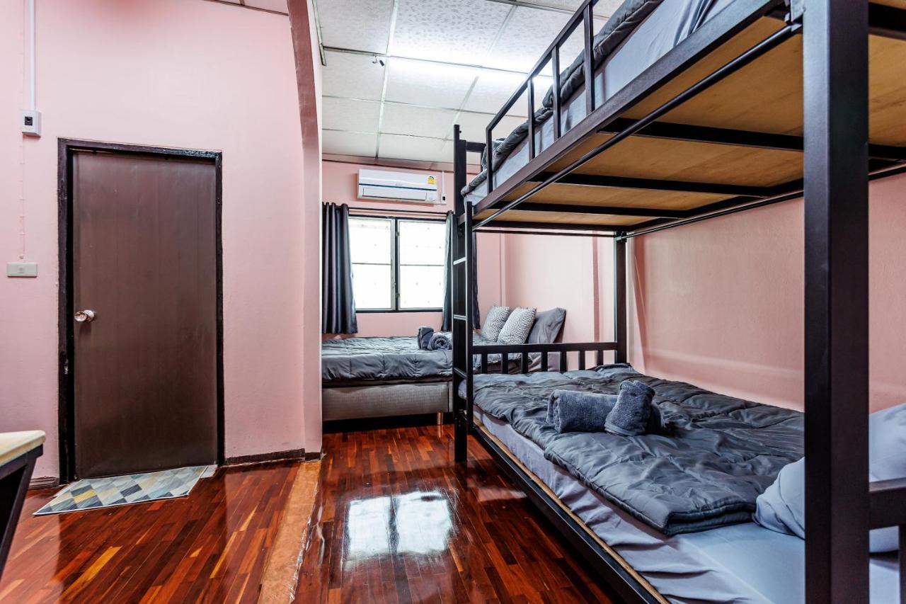 Baan Mee Suk Ayutthaya Hostel Ngoại thất bức ảnh