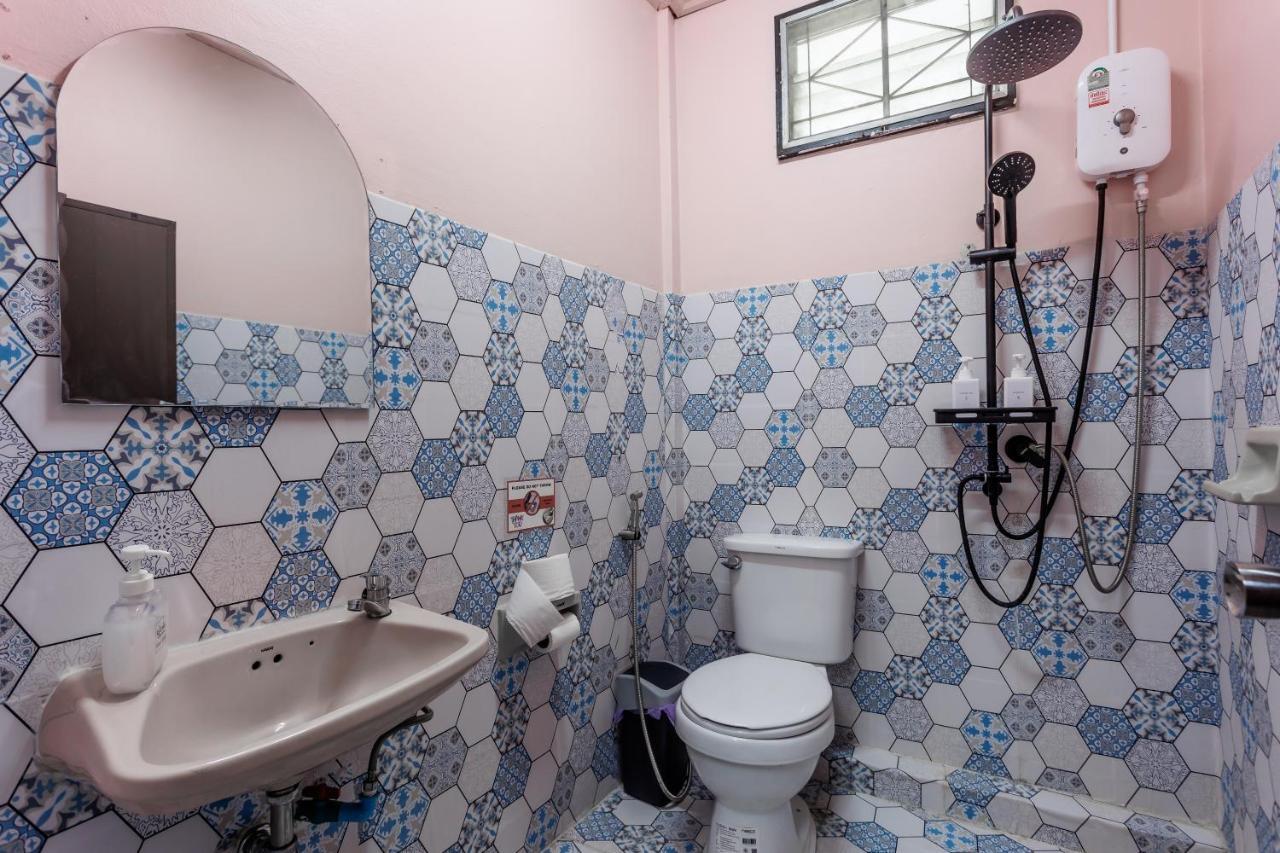 Baan Mee Suk Ayutthaya Hostel Ngoại thất bức ảnh