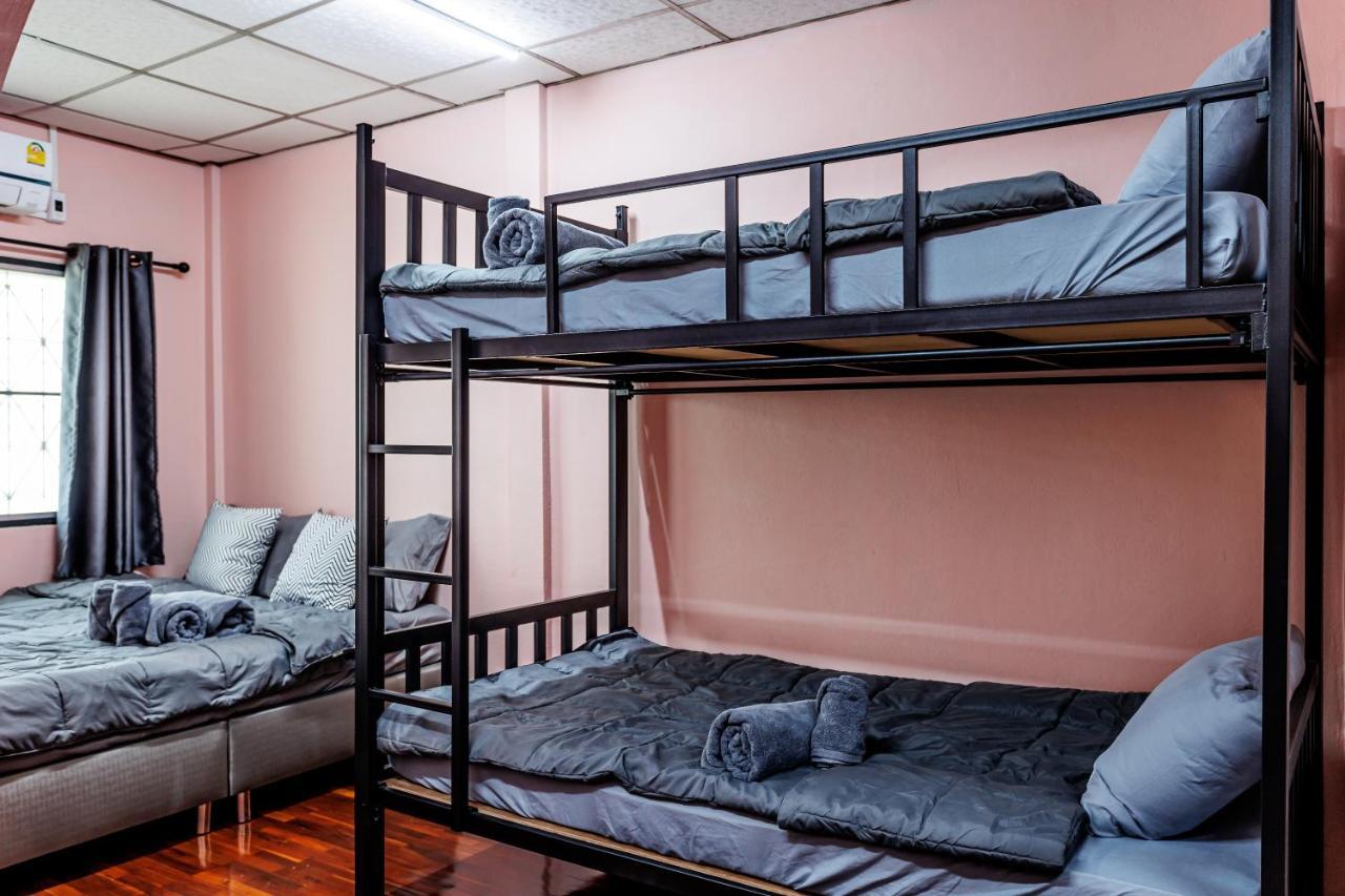 Baan Mee Suk Ayutthaya Hostel Ngoại thất bức ảnh