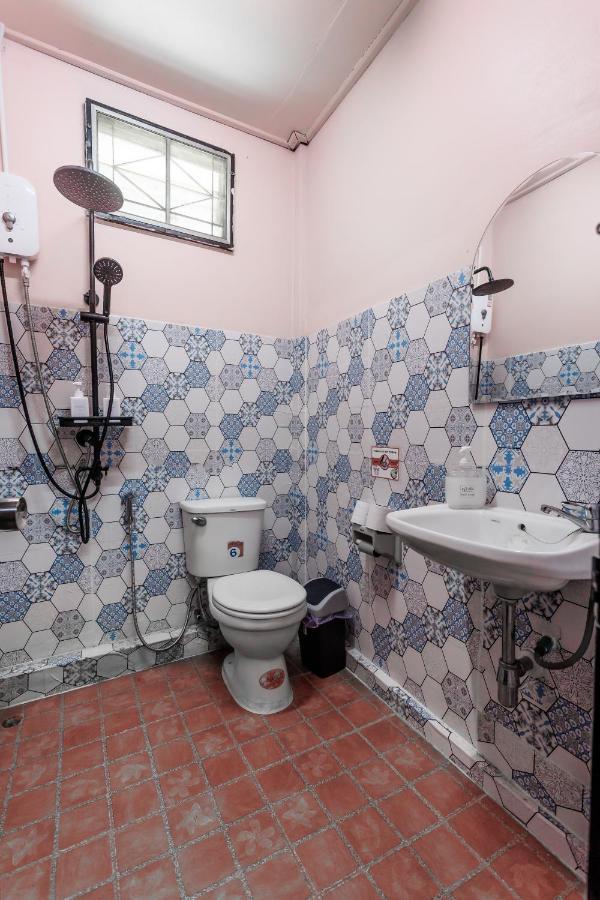 Baan Mee Suk Ayutthaya Hostel Ngoại thất bức ảnh