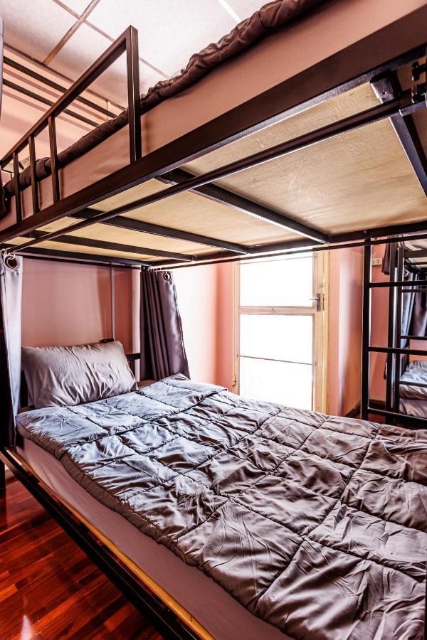 Baan Mee Suk Ayutthaya Hostel Ngoại thất bức ảnh