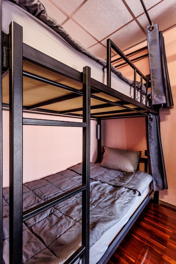 Baan Mee Suk Ayutthaya Hostel Ngoại thất bức ảnh