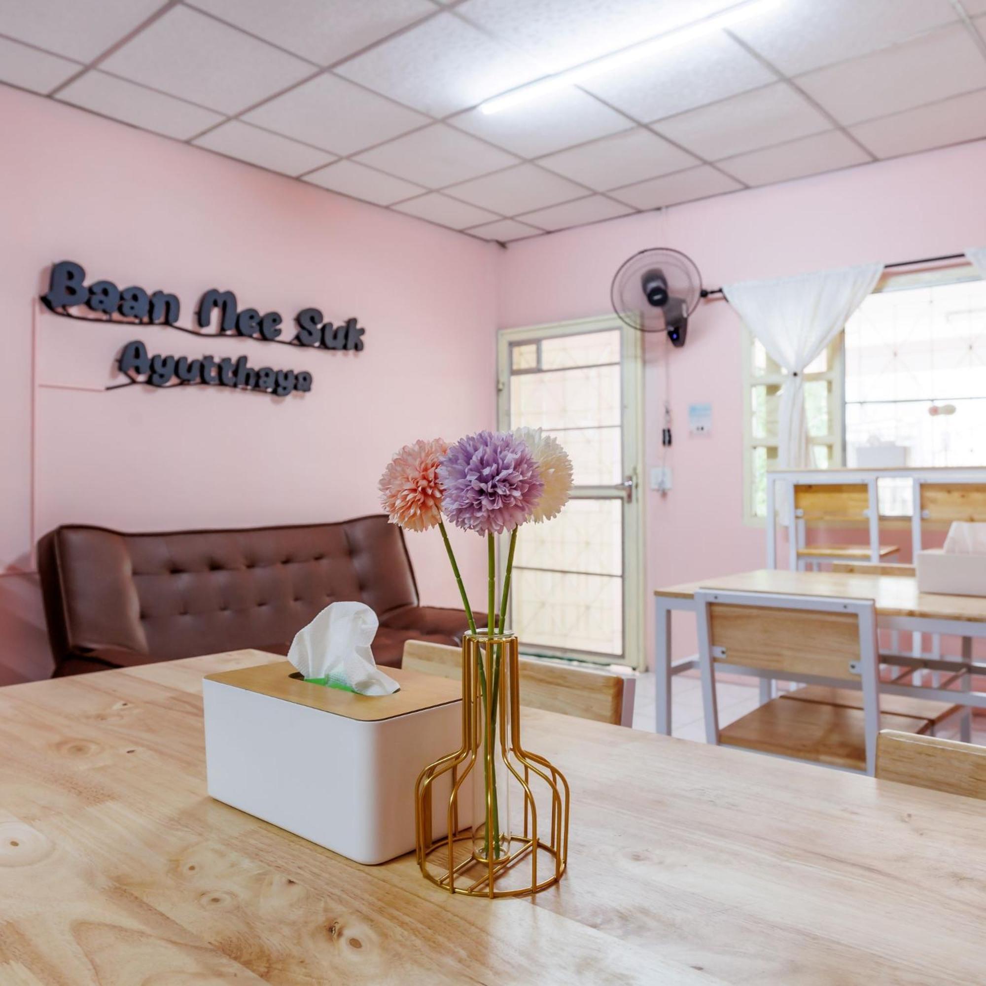 Baan Mee Suk Ayutthaya Hostel Ngoại thất bức ảnh